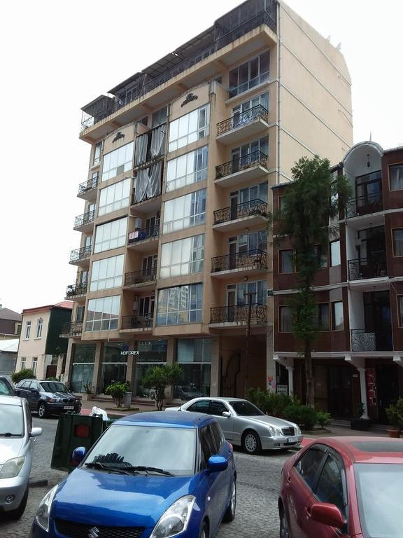 Appartments In 巴统 外观 照片